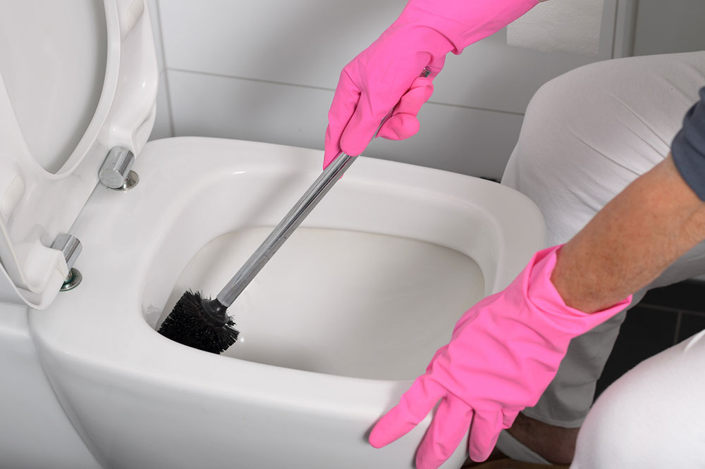 5 common toilet cleaning mistakes to avoid