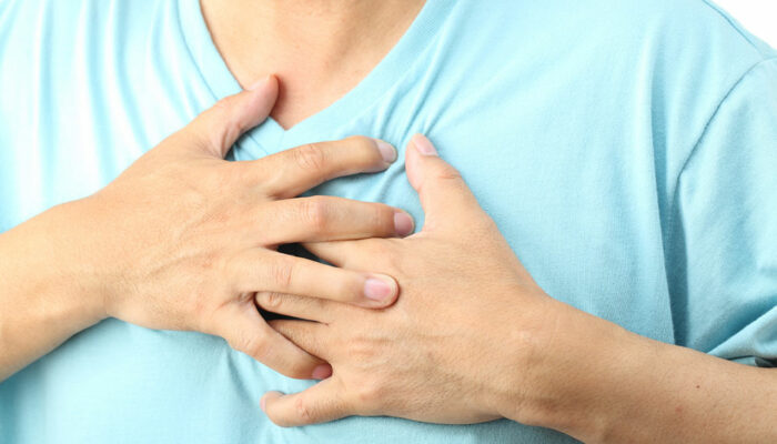 8 unhealthy habits that may trigger heartburn