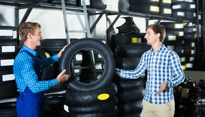 6 tips to save money while buying new tires