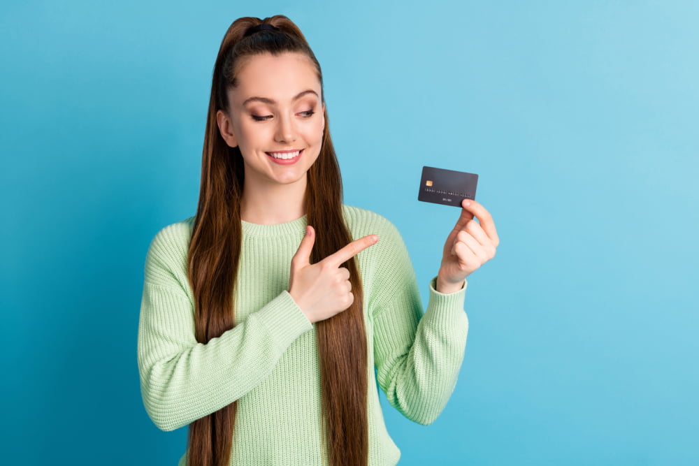 6 poor credit card habits to break today